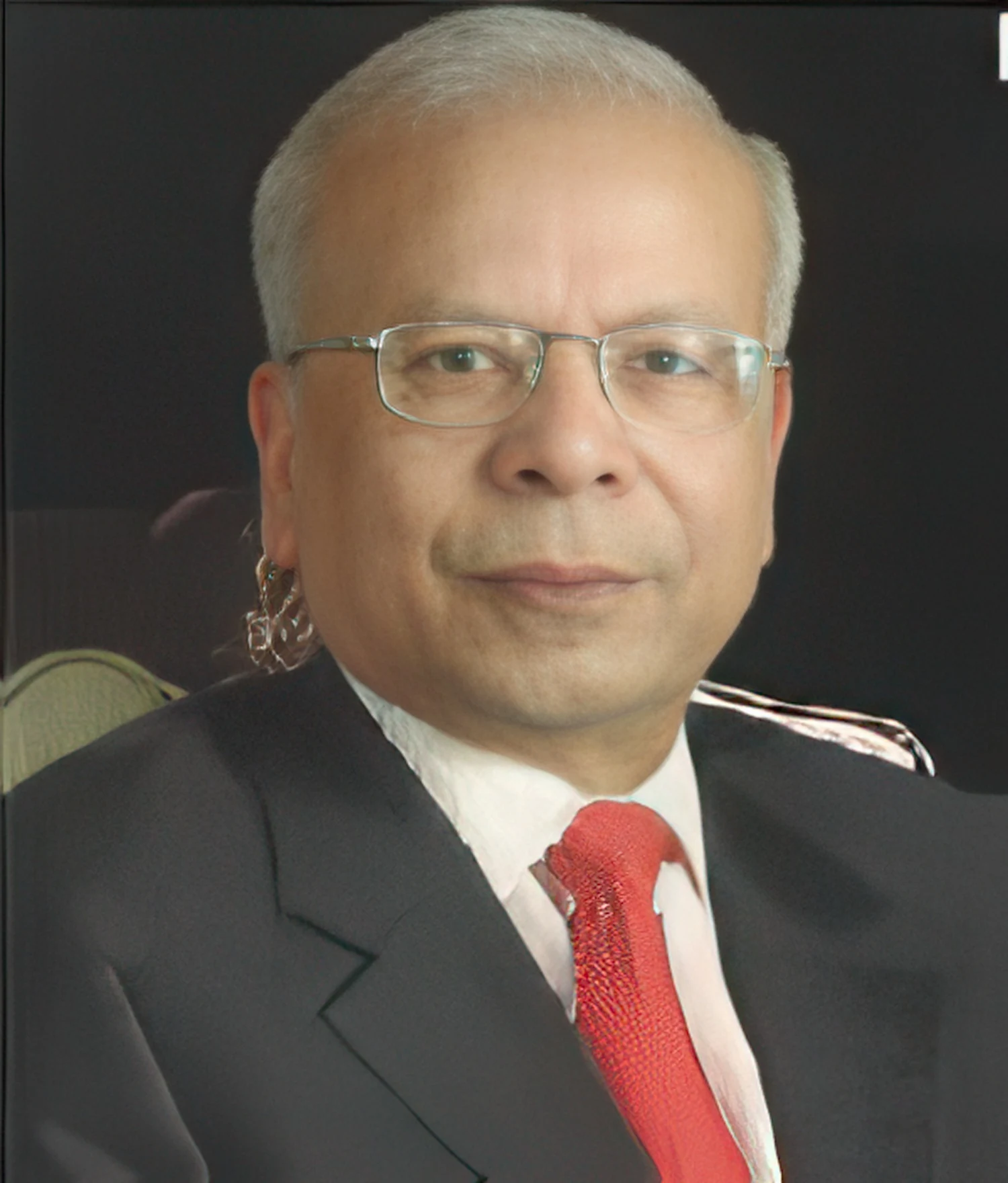 DR.Ishrat Hussain