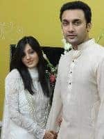 Faiq Khan with Wife