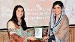 FM Hina Rabbani Khar pays tribute to Sharmeen Obaid-Chinoy