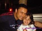 Najam Sheraz with daughter